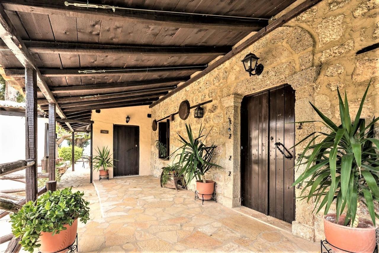 Ampelos Estate 阿克拉塔 外观 照片