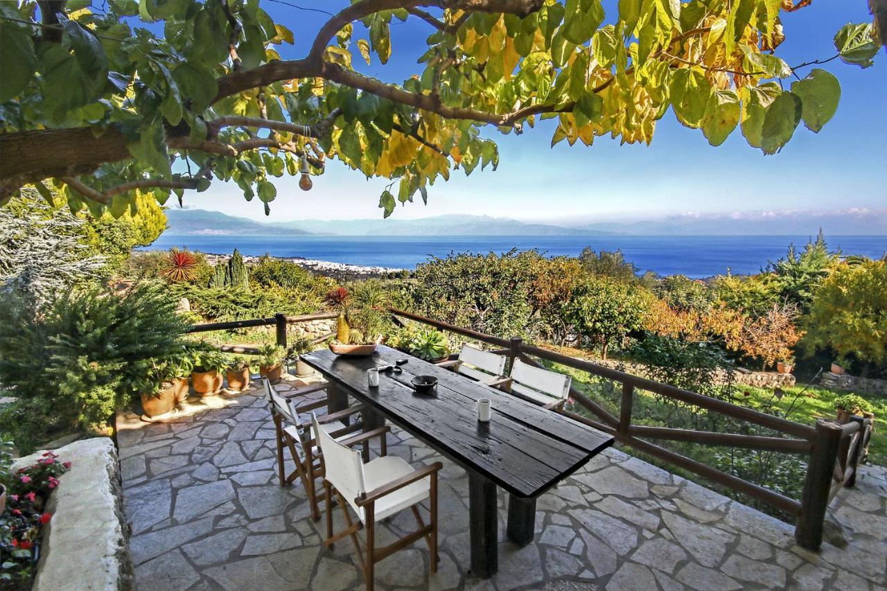 Ampelos Estate 阿克拉塔 外观 照片