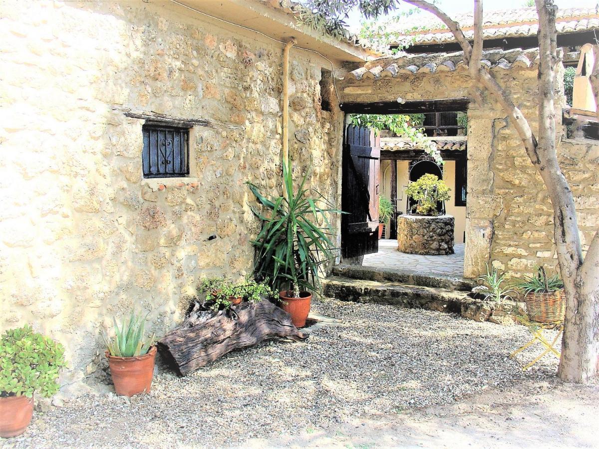 Ampelos Estate 阿克拉塔 外观 照片